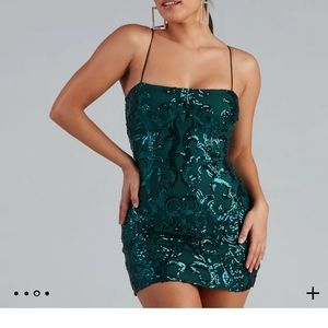 Body con dress from Windsor. Never worn, tags still on.